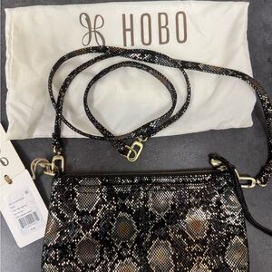HOBO Darcy crossbody *NWT*